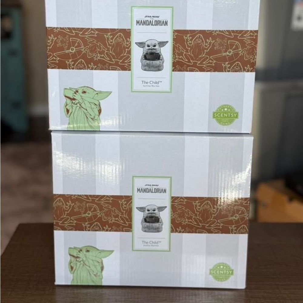 Scentsy The Child Mandalorian Warmer BRAND NEW